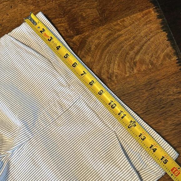 Hillary Radley capri pants size Medium EUC - Picture 5 of 5